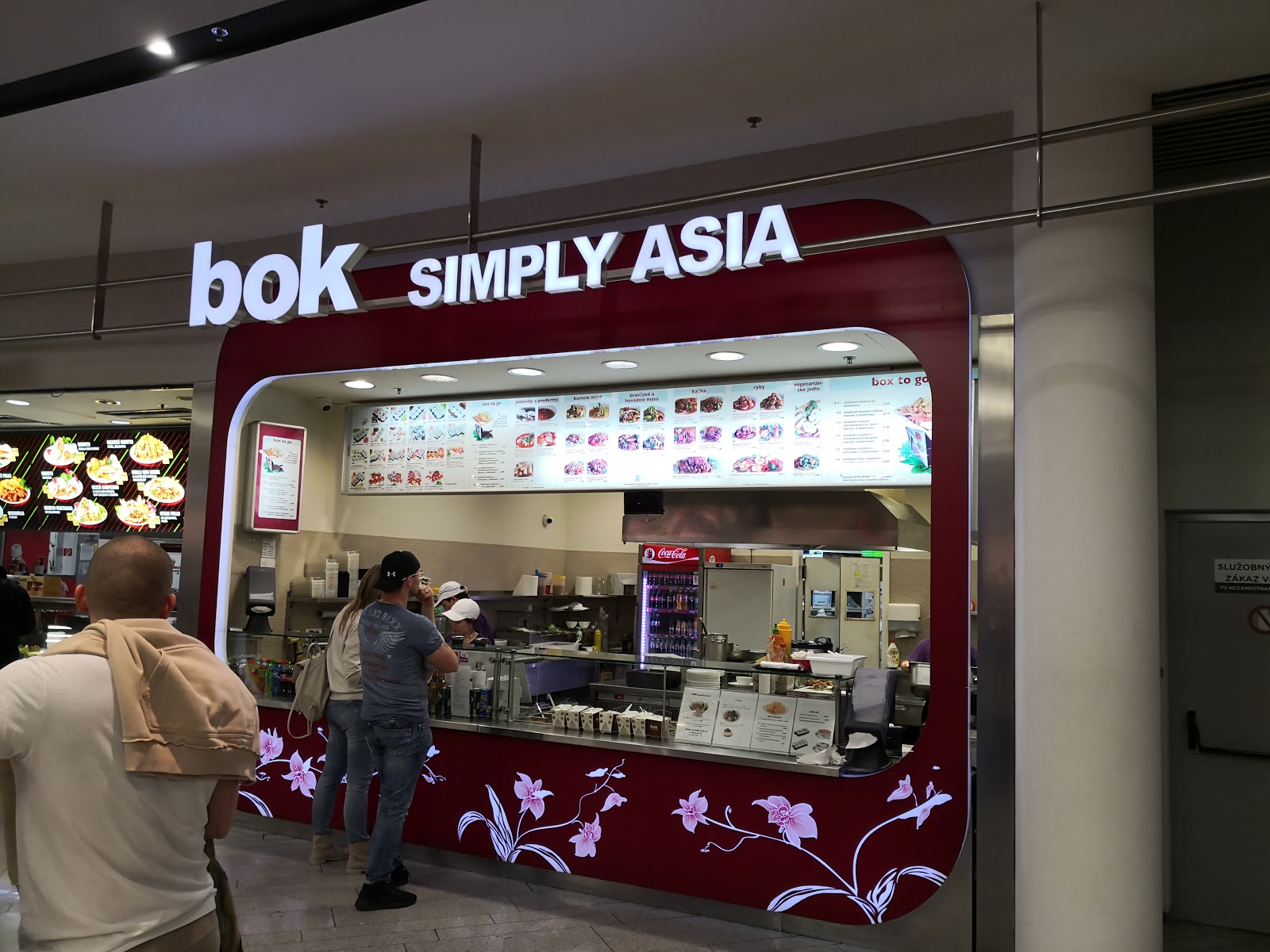 Bok-simply asian Bratislava