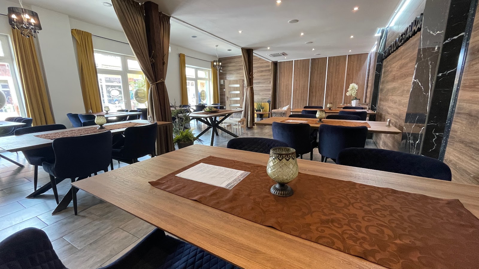 Asian Food Restaurant Hanoi Šurany