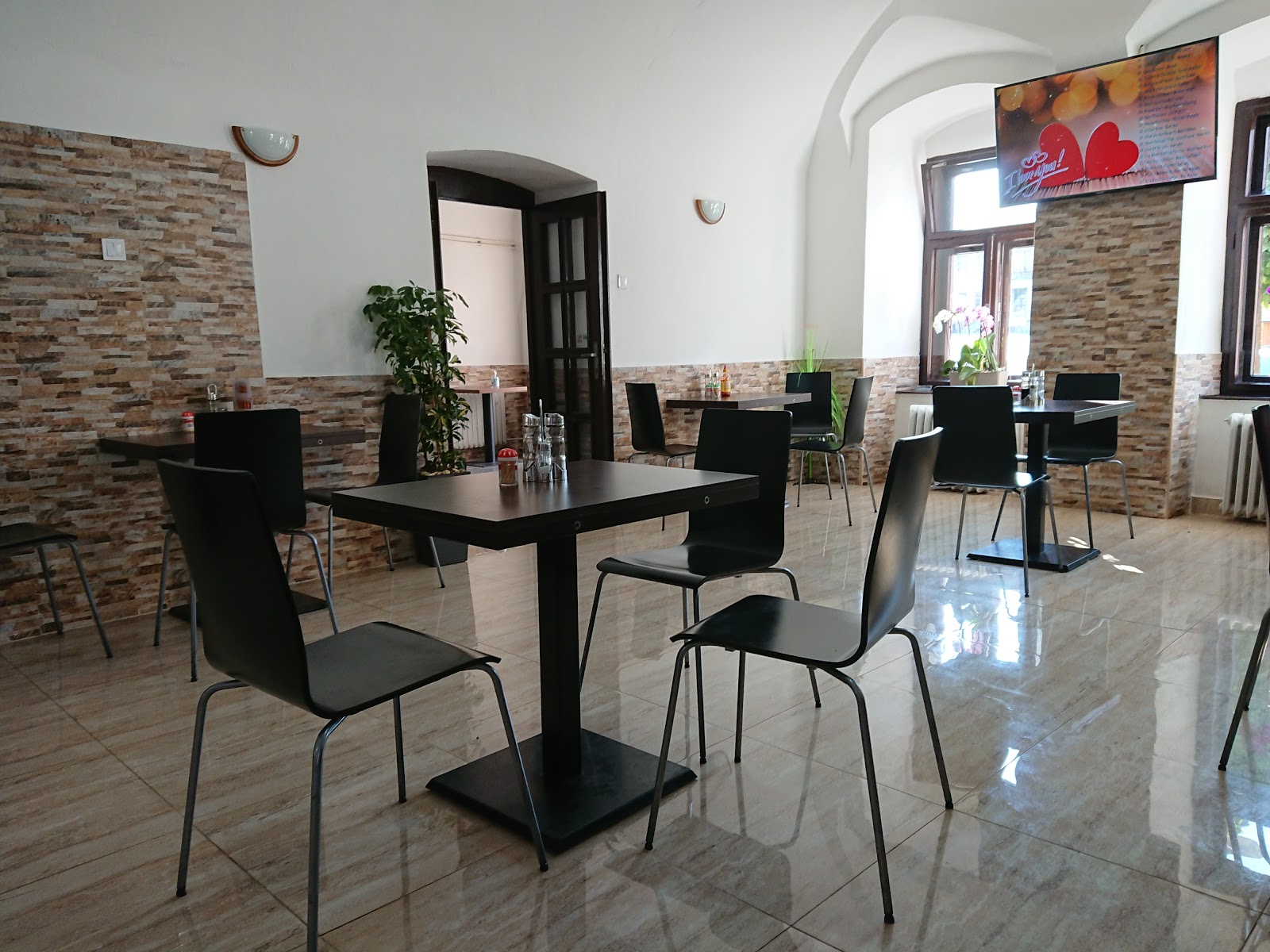 Bistro VietDaMi Dobšiná